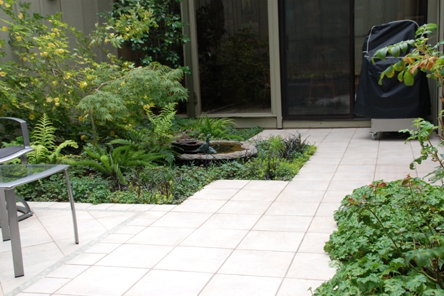 Pocket-Sized_Courtyard_3